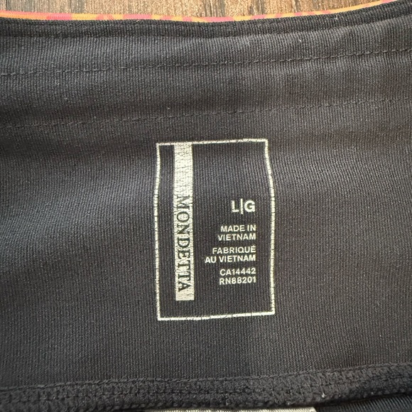 Bundle of 3 Pairs of Biking Shorts, Size Large - Picture 2 of 5